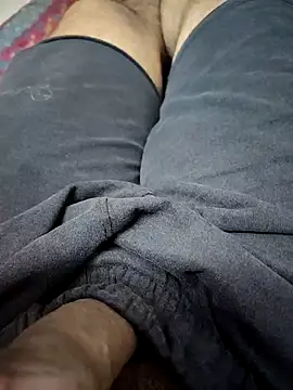 SplitPrestige19 online show from February 2026 07:36:01 PM