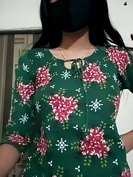 Raya-Moni online show from November 2025 01:27:02 PM