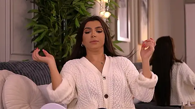 NicoleCellini online show from March 2026 06:58:01 PM