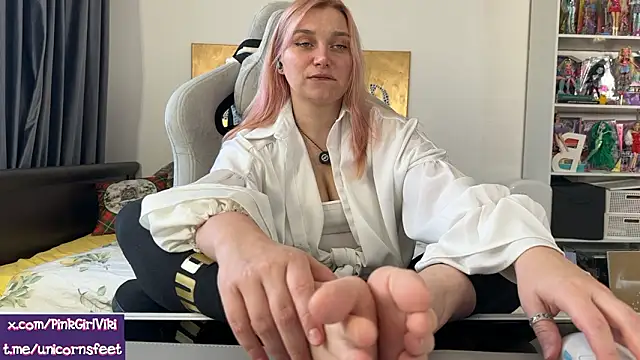 unicornsfeet online show from March 2026 01:23:02 PM