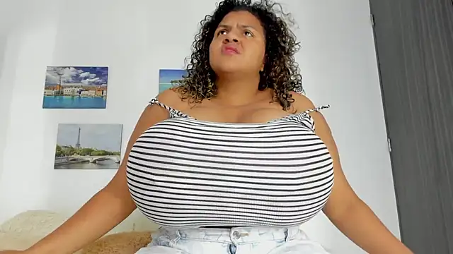 bigmom69  online show from October 2025 06:20:01 PM