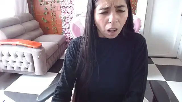 kendall all4u online show from February 2026 09:01:02 PM