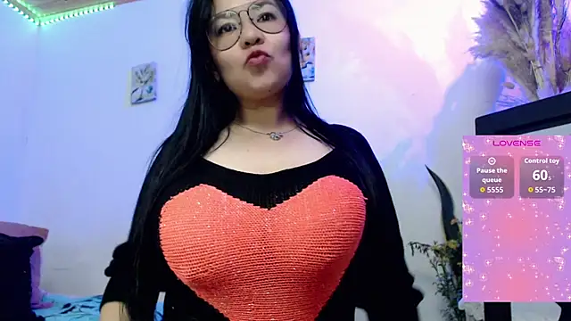 Donniia online show from February 2026 10:31:01 PM