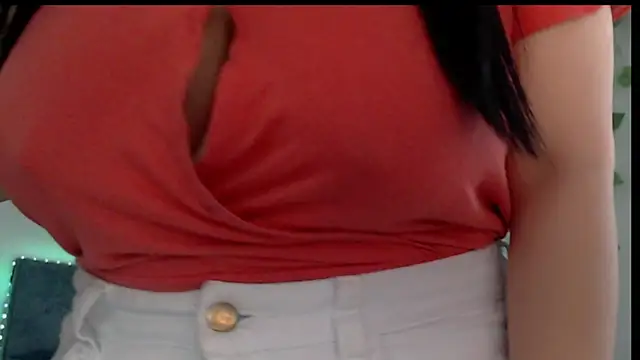 Donniia online show from March 2025 05:31:01 PM