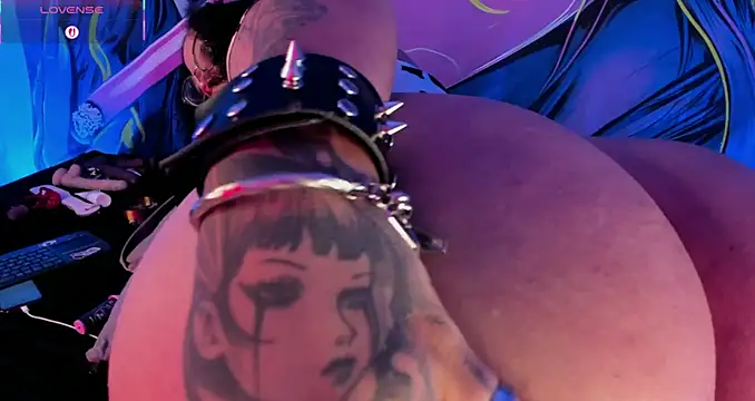 Emiilycollins online show from March 2026 11:20:02 PM