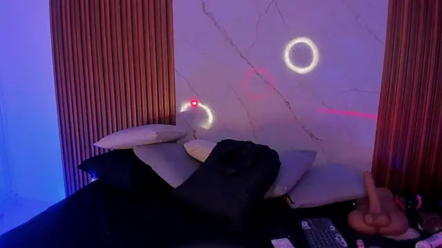 Snapshot of Emiilycollins chatting on November 2025 01:39:01 AM Emiilycollins online show from November 2025 01:39:01 AM