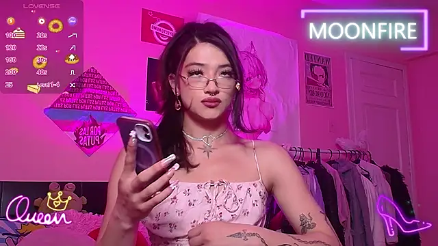 moonfiredancer online show from March 2026 07:22:02 AM