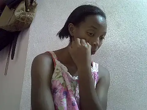 Snapshot of ElianeHot chatting on February 2025 01:38:02 PM ElianeHot online show from February 2025 01:38:02 PM