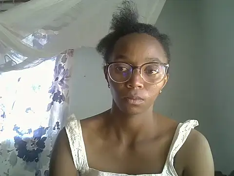 ElianeHot online show from April 2026 11:22:02 AM