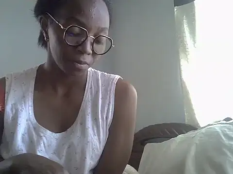 Snapshot of ElianeHot chatting on September 2025 07:51:01 AM ElianeHot online show from September 2025 07:51:01 AM