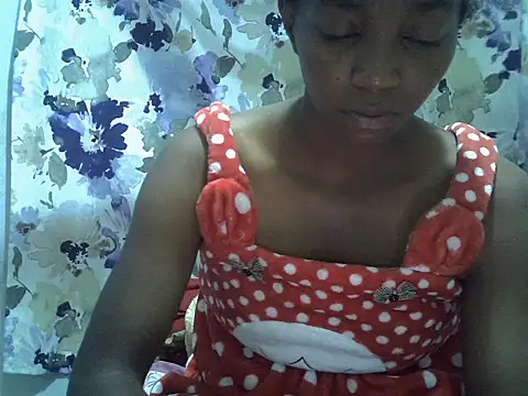 ElianeHot online show from June 2026 06:30:01 PM