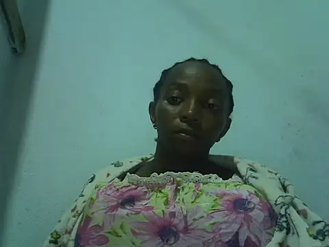 ElianeHot online show from February 2026 06:17:02 PM