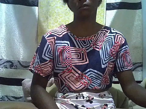 ElianeHot online show from December 2025 06:40:01 PM