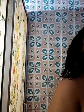 Snapshot of Alisteresa_ chatting on July 2026 01:47:02 AM Alisteresa online show from July 2026 01:47:02 AM