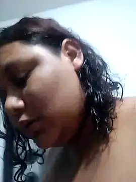 Snapshot of Alisteresa_ chatting on June 2026 04:31:01 AM Alisteresa online show from June 2026 04:31:01 AM