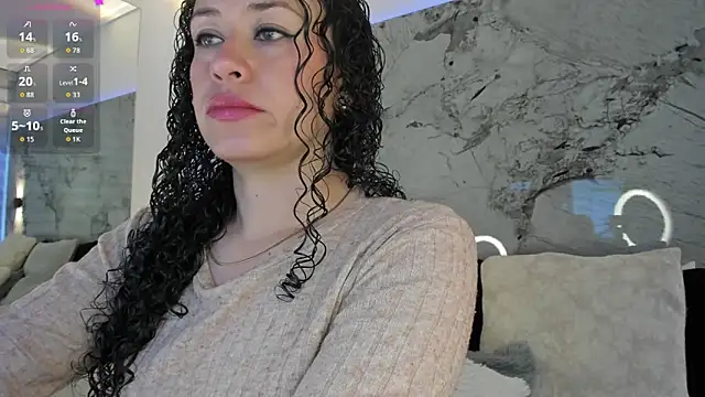 Snapshot of LIZ_HOLMES chatting on November 2025 11:36:02 AM LIZ HOLMES online show from November 2025 11:36:02 AM