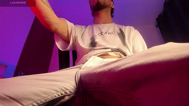 s sven03 online show from December 2025 01:16:01 AM