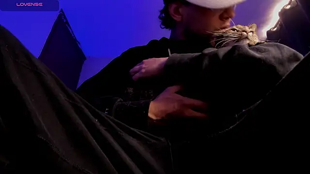 s sven03 online show from February 2026 03:23:01 PM