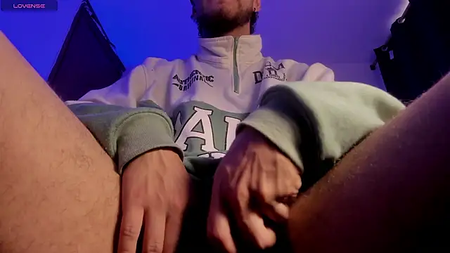 s sven03 online show from February 2026 09:37:01 PM