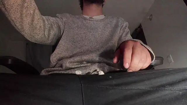 s sven03 online show from September 2025 03:56:01 AM