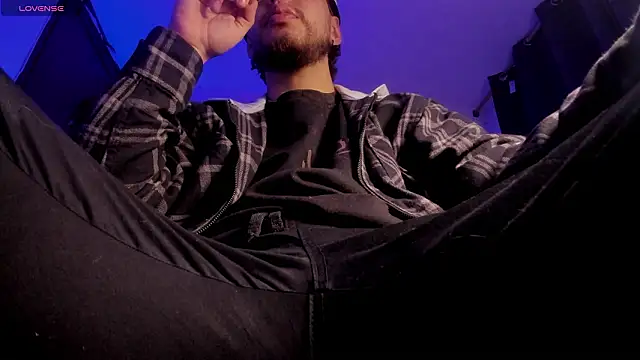 s sven03 online show from February 2026 04:24:02 AM