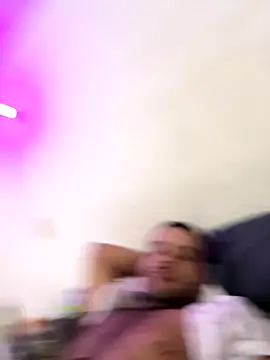 kevinbolena online show from November 2025 07:06:01 PM