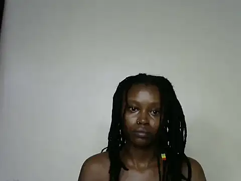 Snapshot of Rasta_tattooed chatting on October 2025 03:36:01 PM Rasta tattooed online show from October 2025 03:36:01 PM