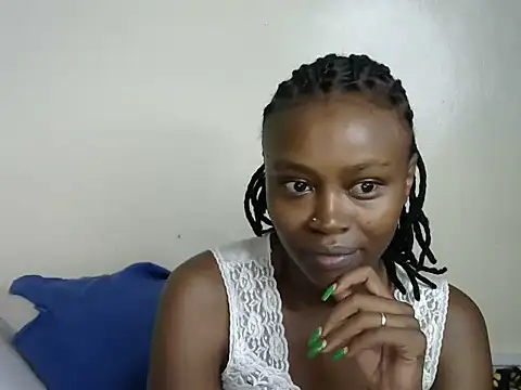 Snapshot of Rasta_tattooed chatting on September 2025 03:18:02 PM Rasta tattooed online show from September 2025 03:18:02 PM