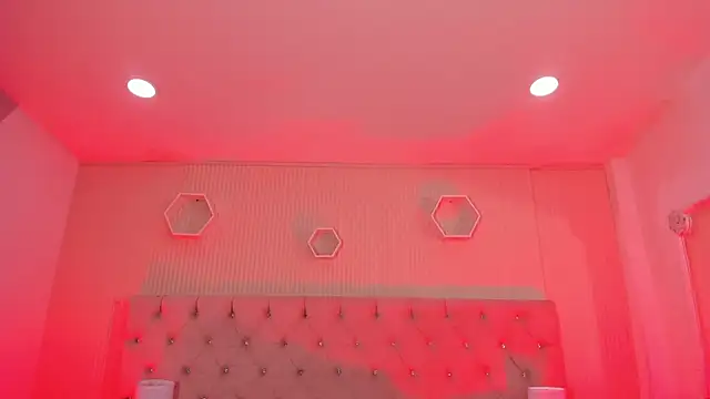 Snapshot of Rubi_Sky chatting on January 2026 02:32:02 PM Rubi Sky online show from January 2026 02:32:02 PM