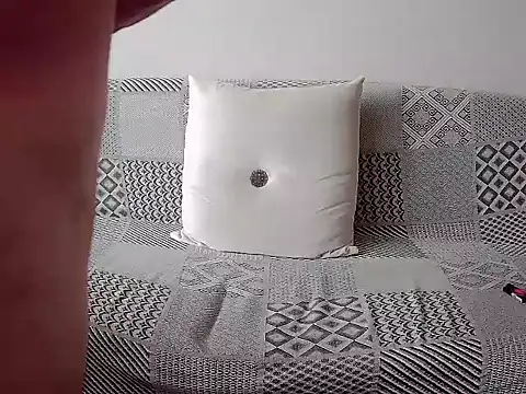 Snapshot of jeff_wonderland chatting on December 2025 08:02:02 AM jeff wonderland online show from December 2025 08:02:02 AM