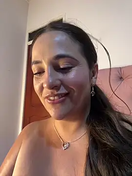 Taylortits online show from December 2025 11:30:01 PM