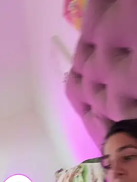 Taylortits online show from October 2025 04:31:02 PM