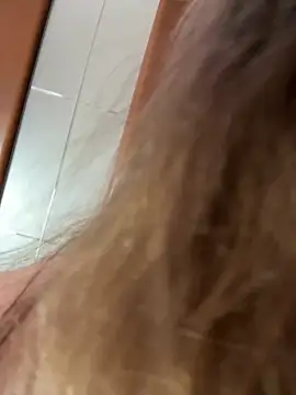 Snapshot of PumaShyXD chatting on November 2025 09:57:01 AM PumaShyXD online show from November 2025 09:57:01 AM