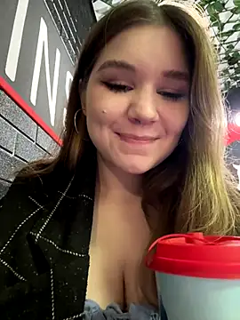 Snapshot of PumaShyXD chatting on November 2025 11:03:02 AM PumaShyXD online show from November 2025 11:03:02 AM