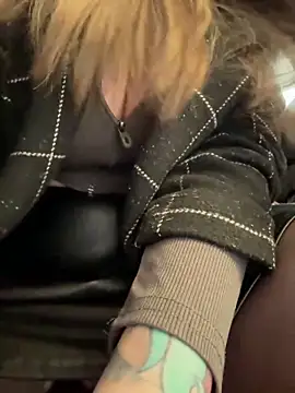 PumaShyXD online show from March 2026 10:48:01 AM