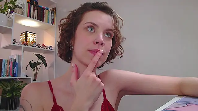 milly ross online show from February 2025 10:58:02 AM