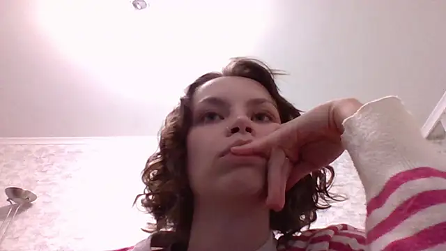 milly ross online show from September 2025 04:34:01 PM