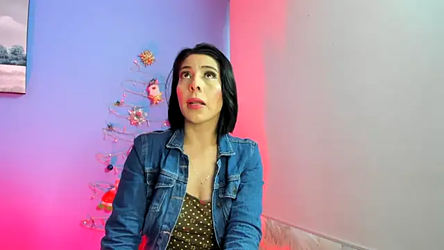 AdelleLennox cg online show from December 2024 11:39:02 AM