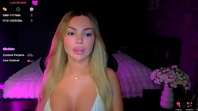 babyleilaa online show from April 2026 08:49:01 PM