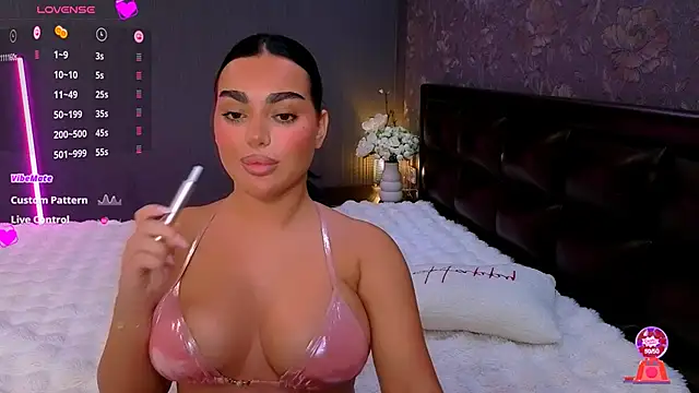 babyleilaa online show from October 2025 08:21:02 PM