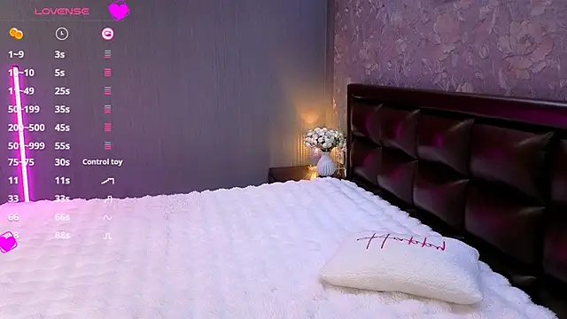 babyleilaa online show from October 2025 07:59:01 PM