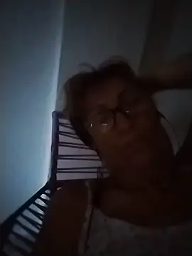 Snapshot of cristal_collins1 chatting on July 2026 11:40:01 AM cristal collins1 online show from July 2026 11:40:01 AM