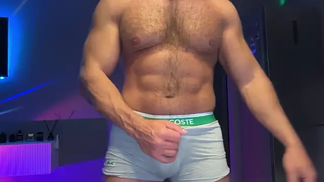 KarlosRichi online show from November 2025 07:07:01 PM