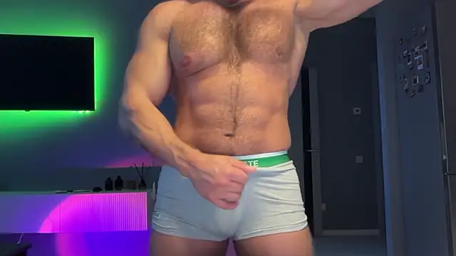 KarlosRichi online show from March 2026 03:05:01 AM