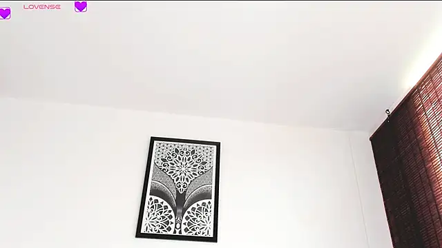VeronicaTonu online show from May 2026 08:41:01 PM