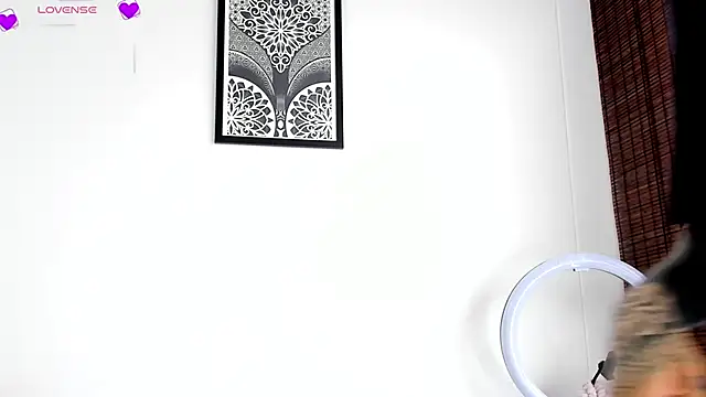 VeronicaTonu online show from October 2025 02:46:01 PM