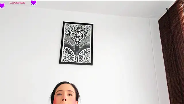 VeronicaTonu online show from May 2026 03:11:02 PM