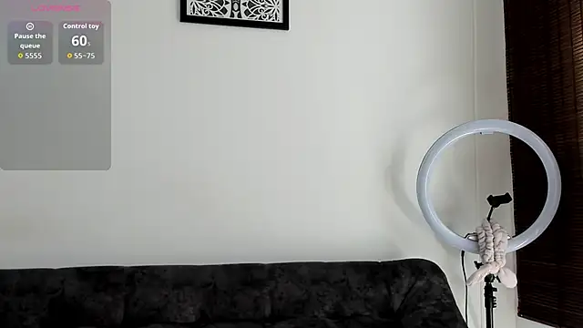 VeronicaTonu online show from September 2025 02:13:02 PM