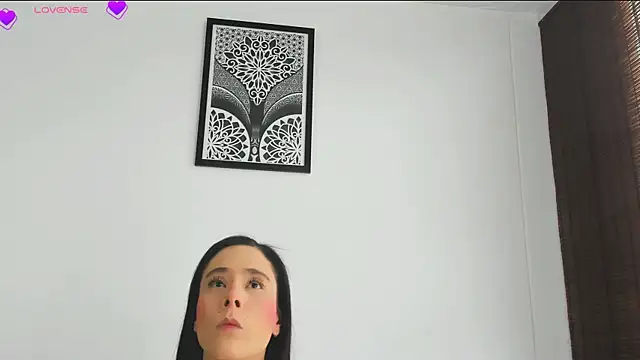 VeronicaTonu online show from May 2026 07:12:01 PM
