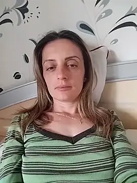 SophyGirl online show from May 2026 01:06:02 PM